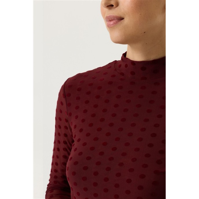 Garcia T-shirt V260213 Dots Organza RH Rosewood Garcia T-shirt V260213 Dots Organza RH Rosewood